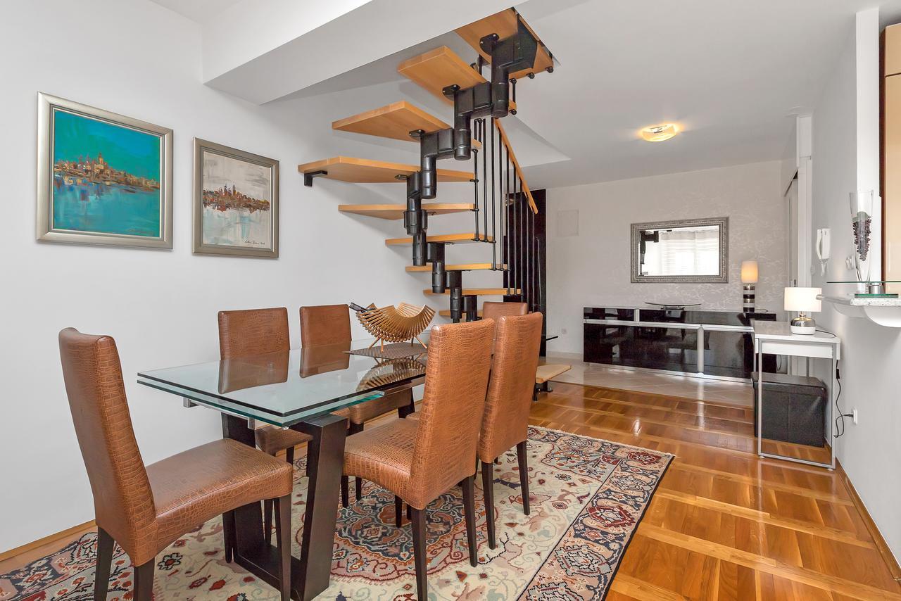 Apartment Manhattan Макарська Екстер'єр фото